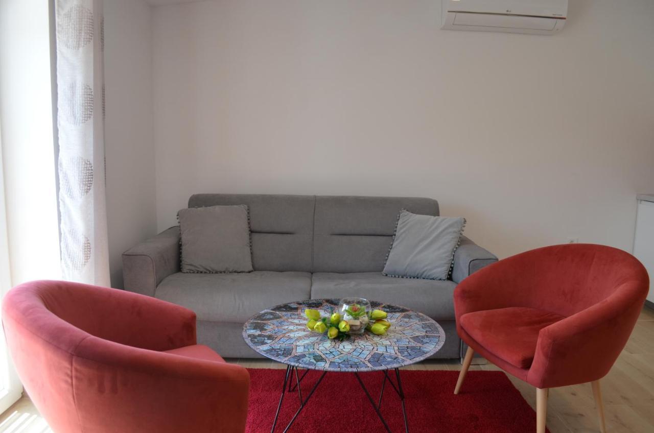 Apartments Korina Crikvenica Luaran gambar
