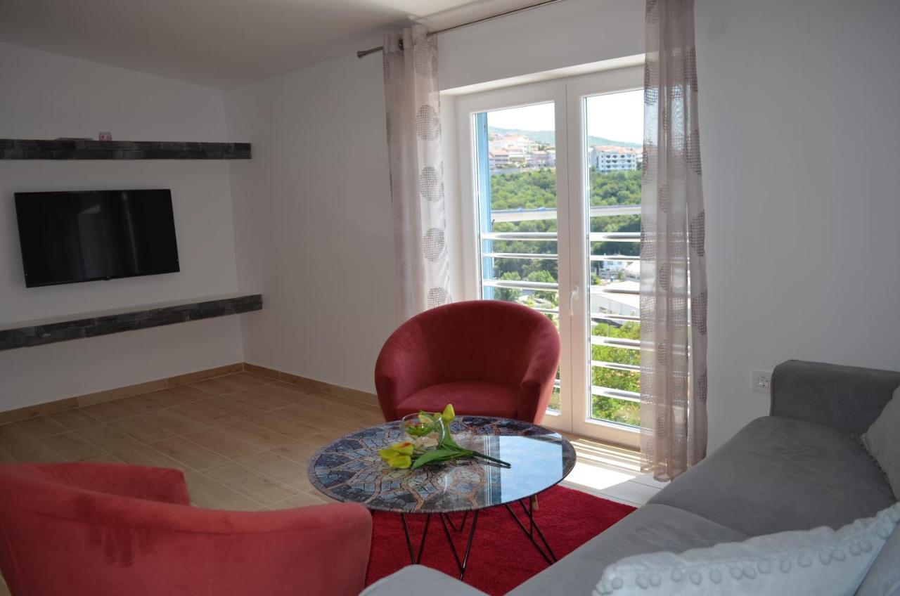 Apartments Korina Crikvenica Luaran gambar