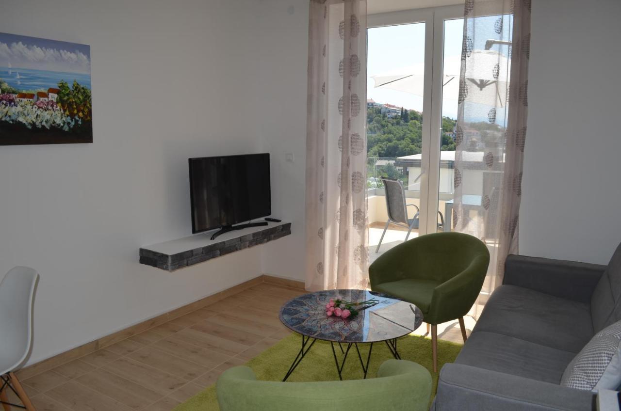 Apartments Korina Crikvenica Luaran gambar